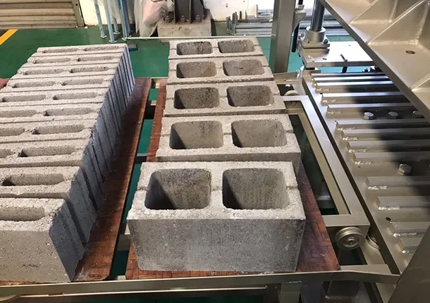 Ziegelherstellungsmaschinen zum Verkauf in Simbabwe -ZCJK